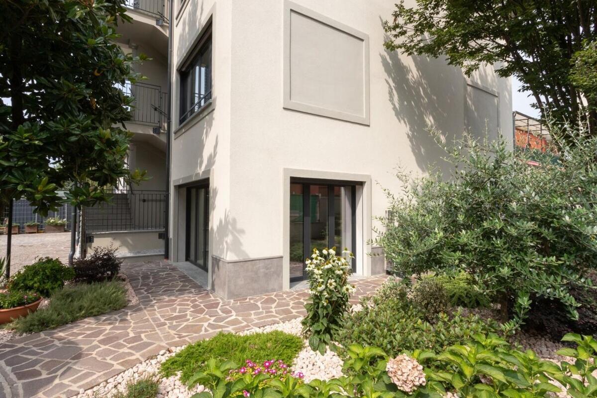 Hotel Palazzo Mazzini à Cornaredo Extérieur photo
